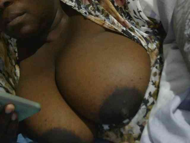 pervertmom webcam