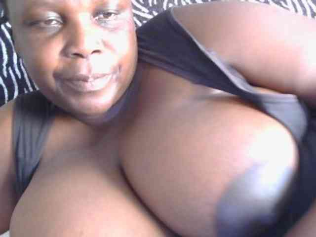 pervertmom webcam