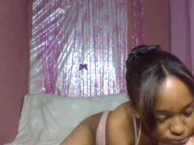 MelaniexXt
