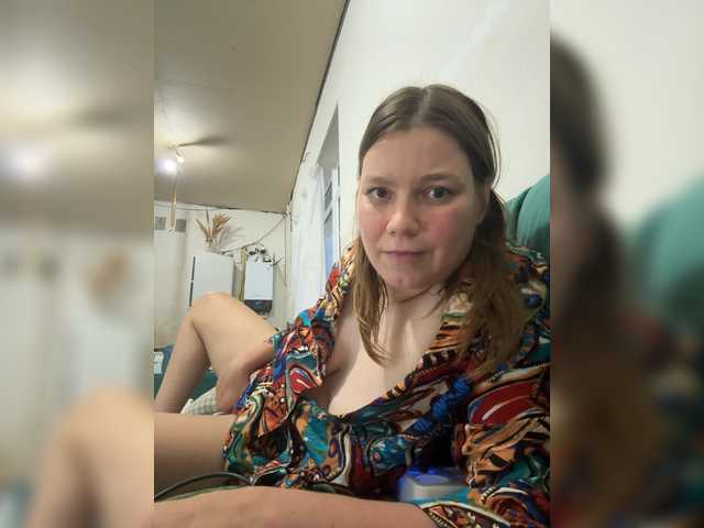 mari12-1 live webcam show