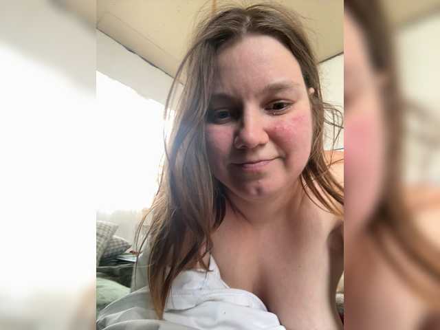 mari12-1 live webcam show