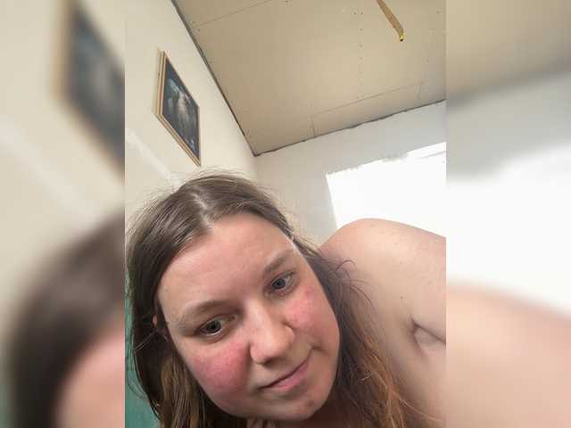 mari12-1 live webcam show