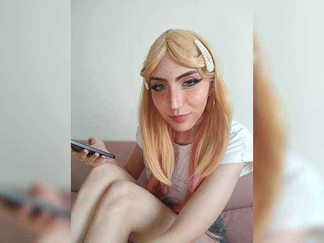 Neznakomka live cam on BongaCams