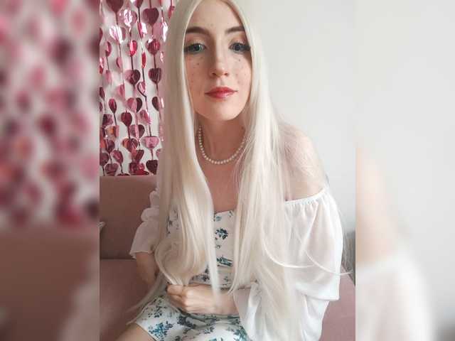 Neznakomka live cam on BongaCams