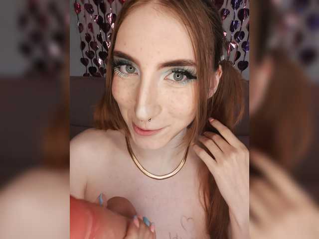 Neznakomka live cam on BongaCams