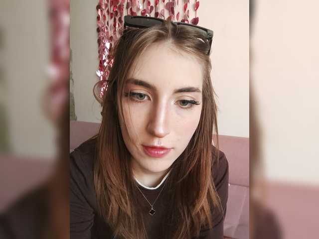 Neznakomka live cam on BongaCams