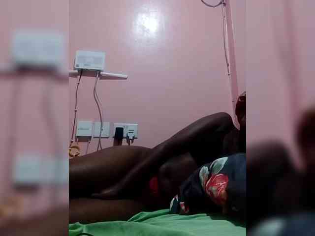 BellaStellahh webcam