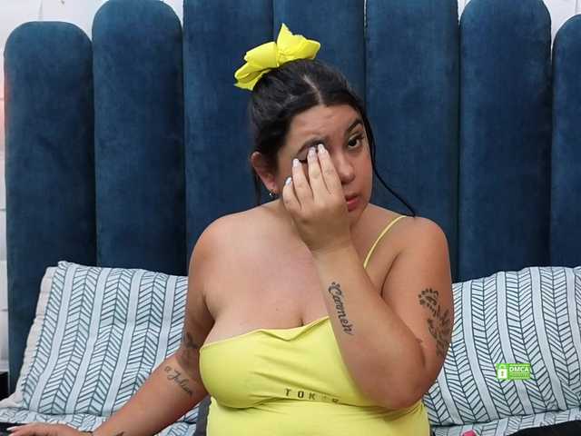 JadeGlow live cam on BongaCams