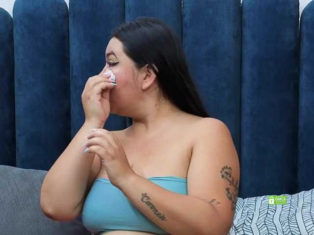 JadeGlow live cam on BongaCams