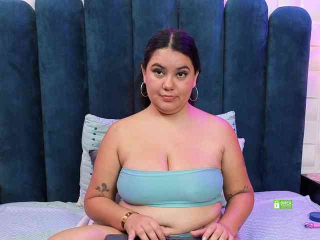 JadeGlow webcam