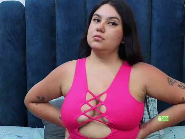JadeGlow webcam