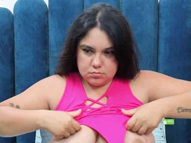 JadeGlow webcam