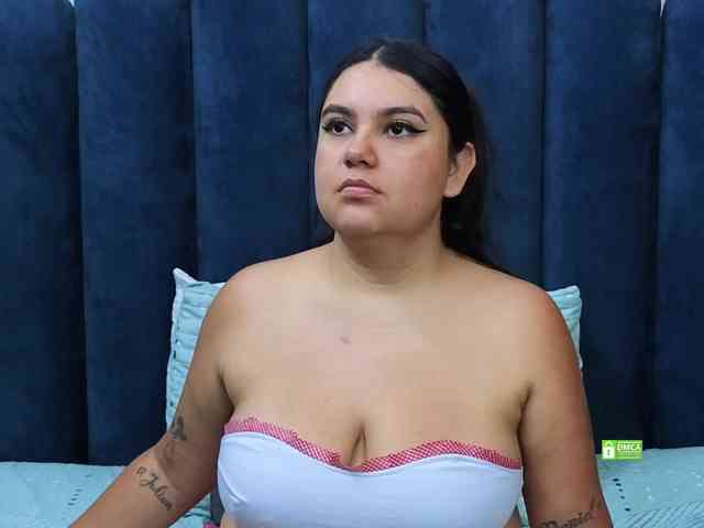 JadeGlow webcam