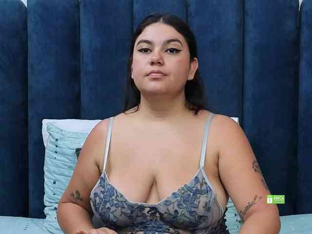 JadeGlow webcam