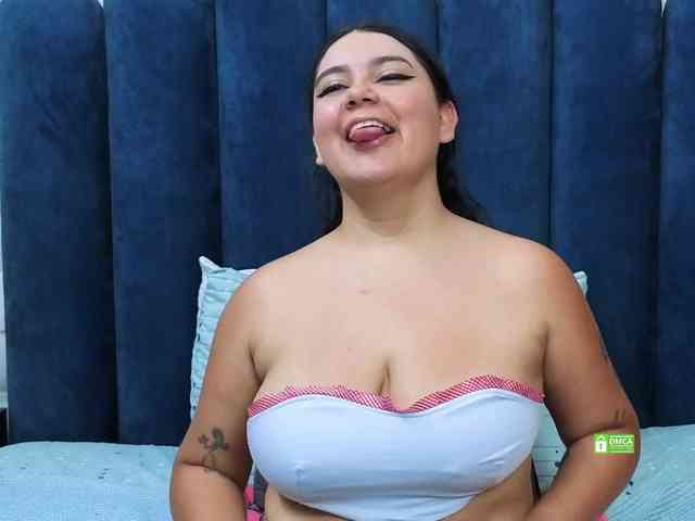 JadeGlow webcam