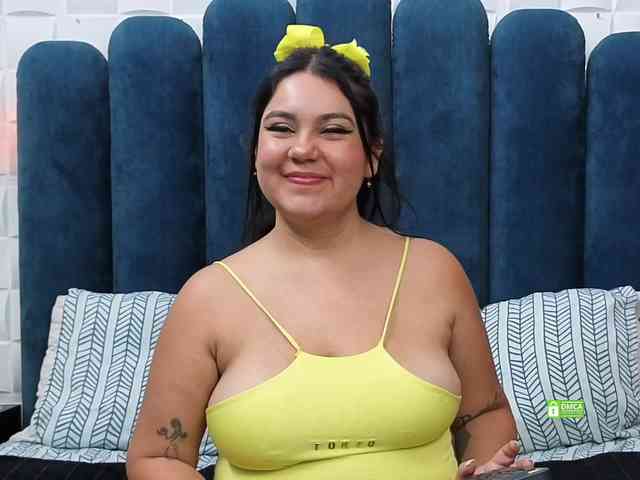 JadeGlow webcam