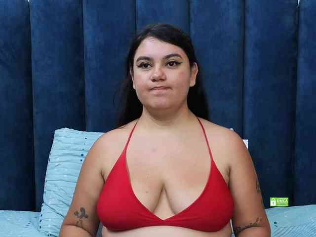 JadeGlow webcam