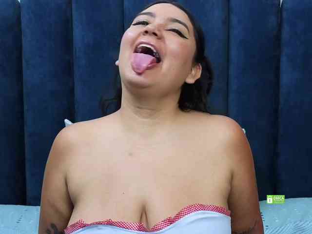JadeGlow webcam