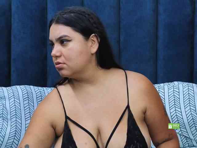 JadeGlow webcam