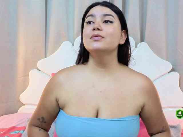 JadeGlow webcam