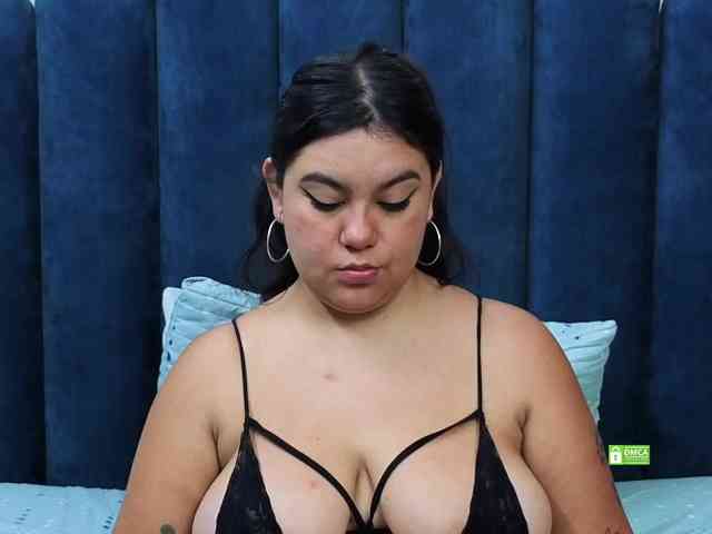 JadeGlow webcam