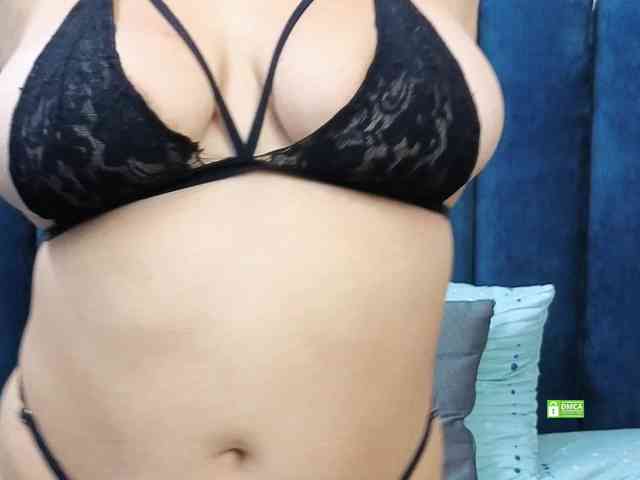 JadeGlow webcam