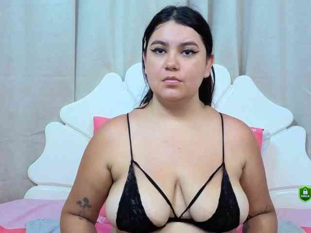 JadeGlow webcam
