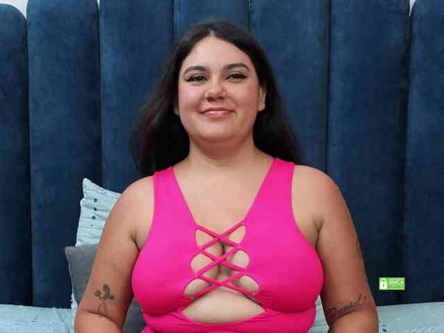 JadeGlow webcam