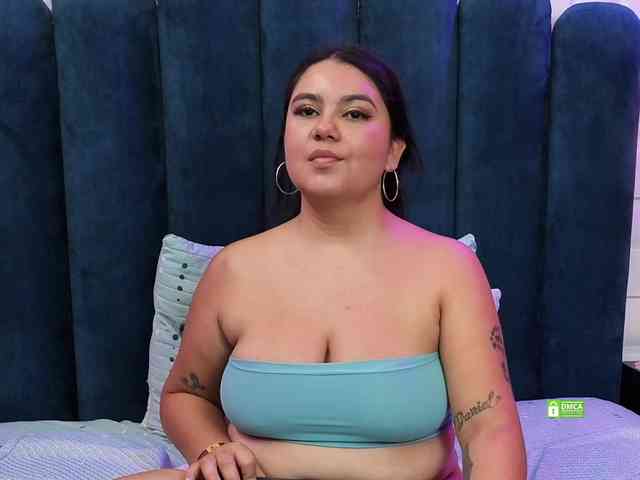 JadeGlow webcam