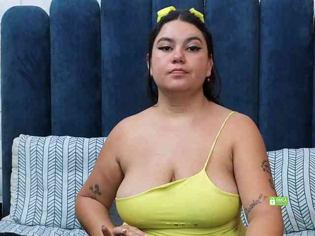 JadeGlow webcam