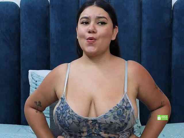 JadeGlow webcam