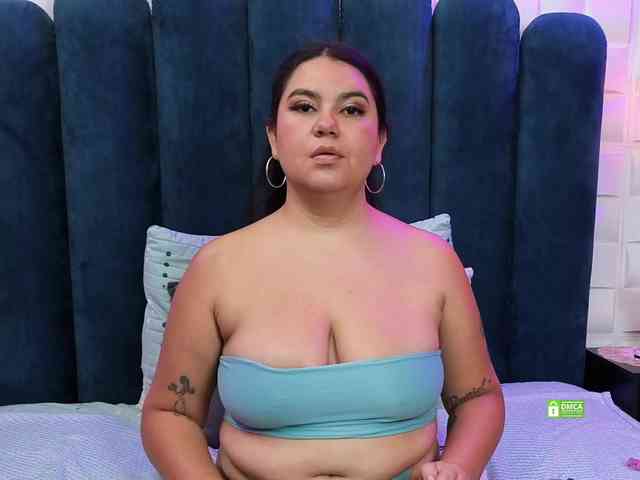 JadeGlow webcam