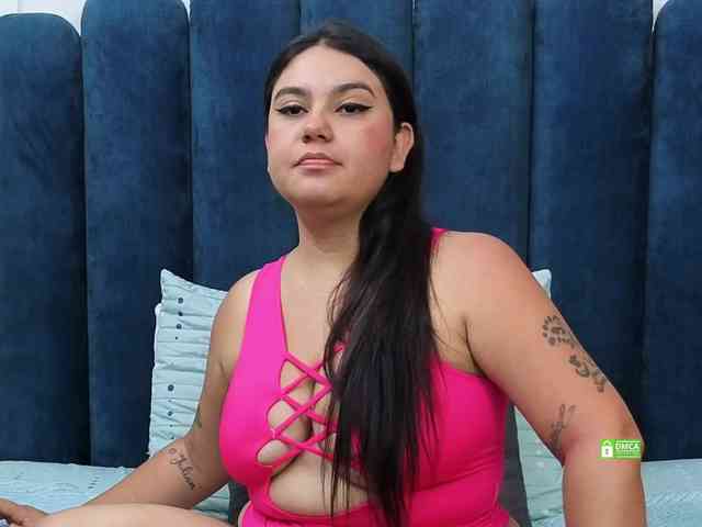 JadeGlow webcam