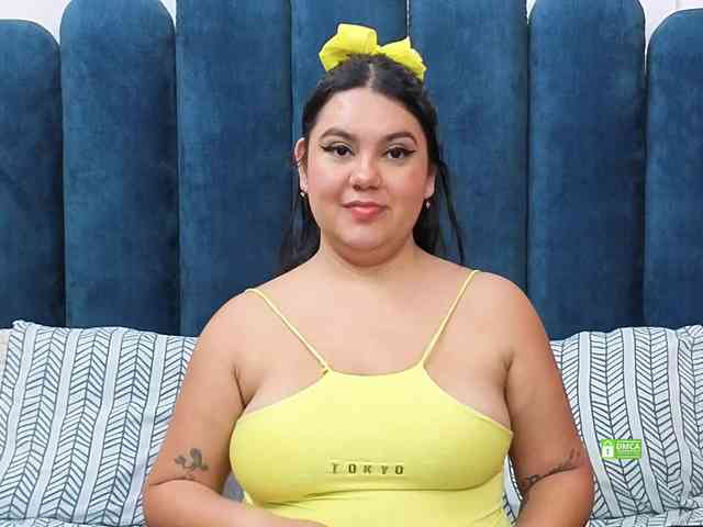 JadeGlow webcam