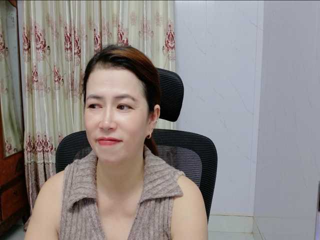 Lindahot69 live cam