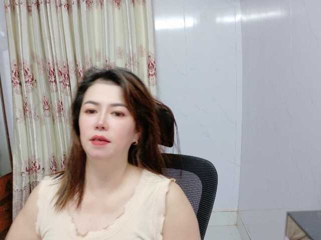 Lindahot69 live cam preview