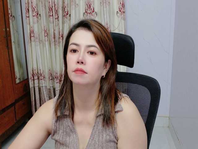 Lindahot69 live cam preview