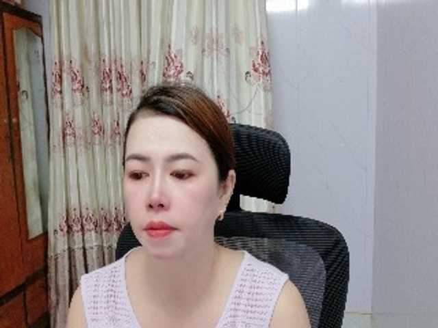 Lindahot69 live cam preview