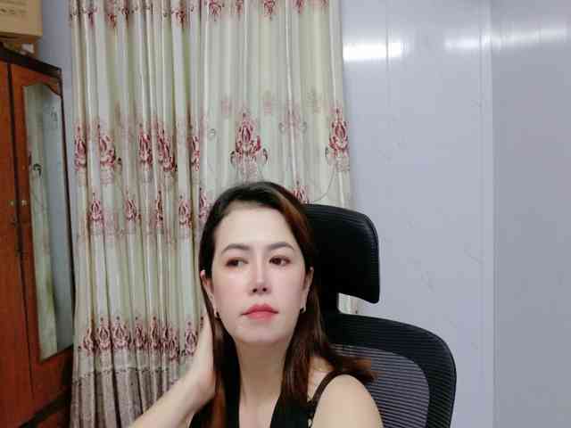 Lindahot69 webcam