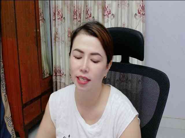 Lindahot69 webcam