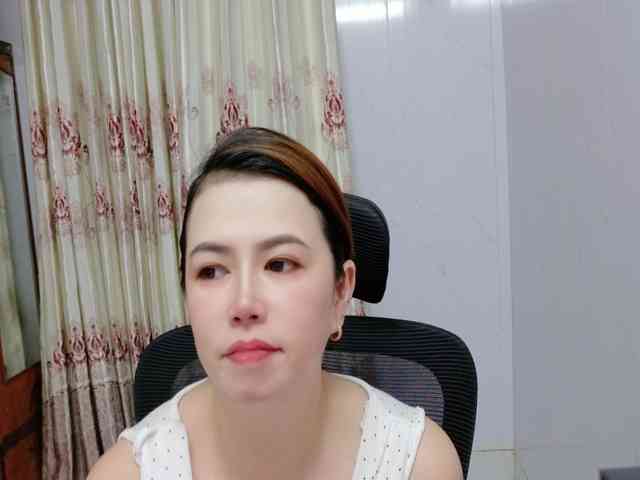 Lindahot69 webcam