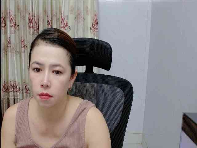 Lindahot69 webcam