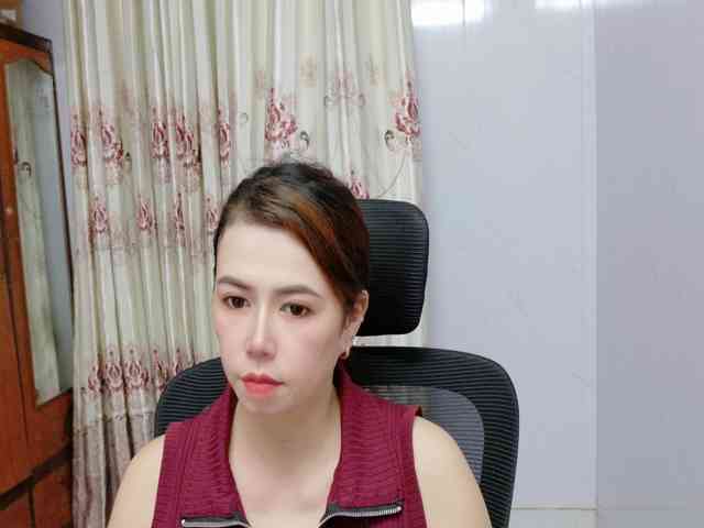 Lindahot69 webcam