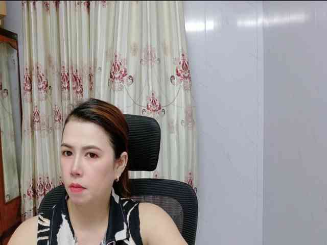 Lindahot69 webcam