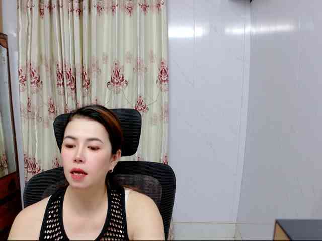 Lindahot69 webcam