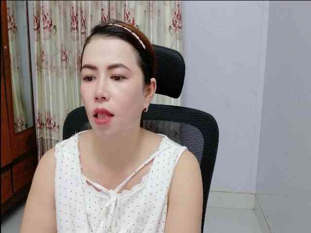 Lindahot69 webcam