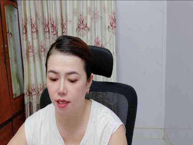 Lindahot69 webcam
