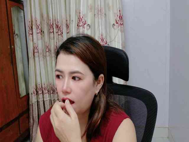 Lindahot69 webcam
