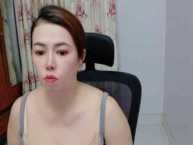 Lindahot69 webcam