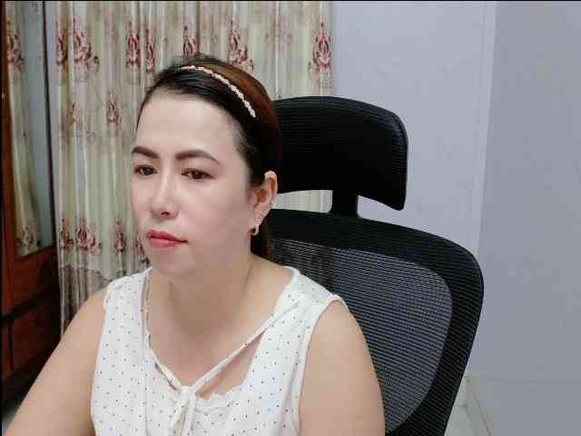 Lindahot69 webcam